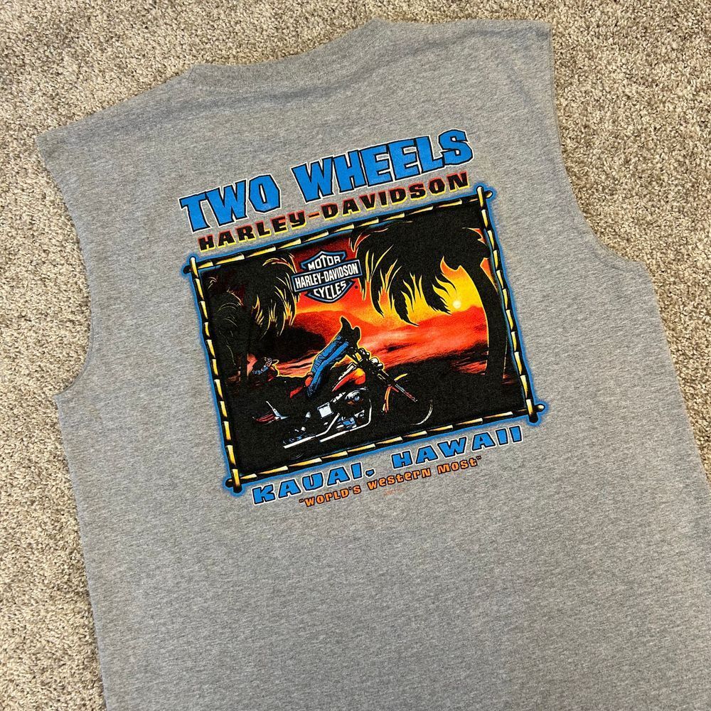 Vintage Kauai, Hawaii Harley Davidson Sleeveless Tshirt Men XL Made In USA Gray